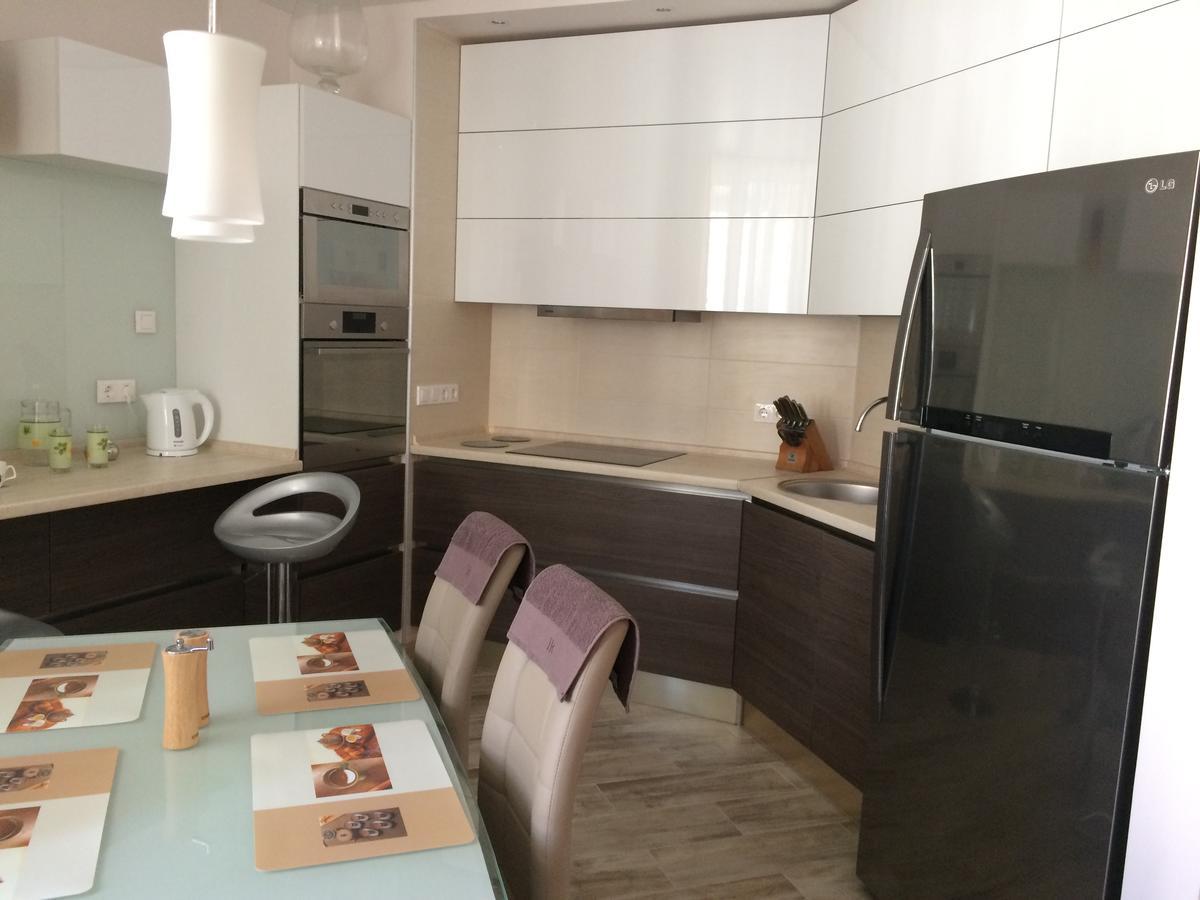 Apartments "Pleasure" Κίεβο Εξωτερικό φωτογραφία