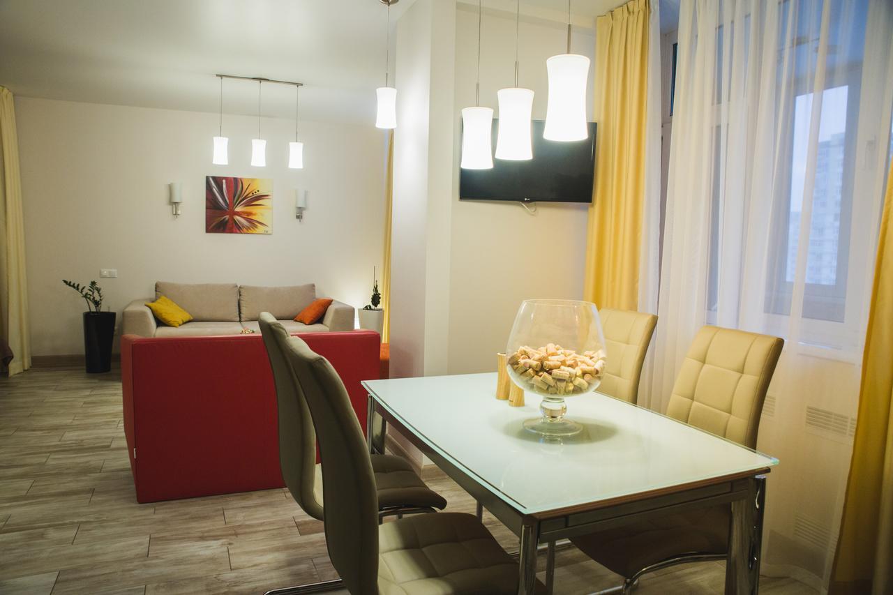 Apartments "Pleasure" Κίεβο Εξωτερικό φωτογραφία