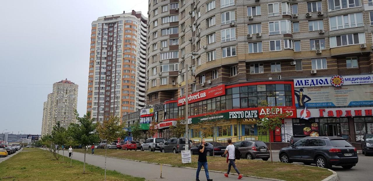 Apartments "Pleasure" Κίεβο Εξωτερικό φωτογραφία